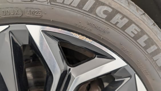 DS DS4 PureTech 130 EAT8 Rivoli Gris Laqué / Toit Noir Perla Nera
