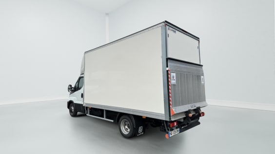 Iveco Daily 35 C 16H3.0 - BV Hi-Matic (Quad-Tor)  CHASSIS CABINE 2014 35C/35S Chassis cabine 35 C Epmt.4.1 Blanc