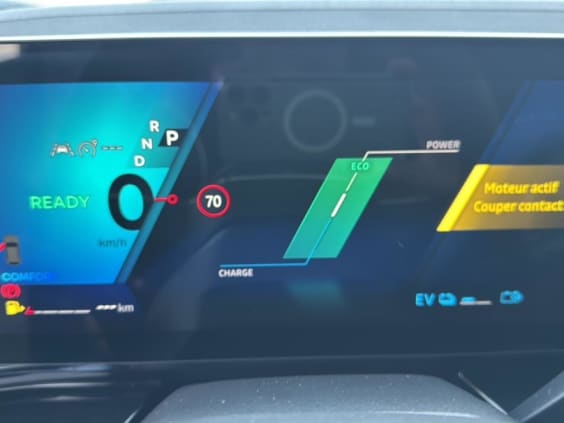 Renault Austral 1.2 e-tech full hybrid 200 techno Bleu Iron