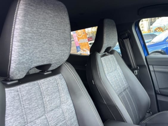 Renault Austral 1.2 e-tech full hybrid 200 techno Bleu Iron