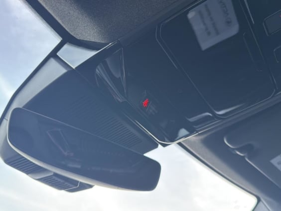 Renault Austral 1.2 e-tech full hybrid 200 techno Bleu Iron