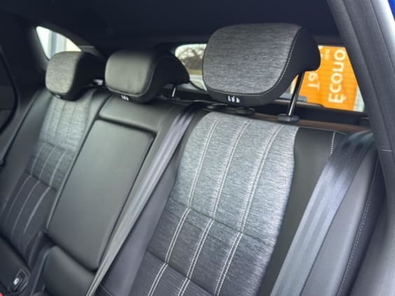 Renault Austral 1.2 e-tech full hybrid 200 techno Bleu Iron