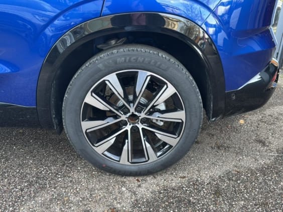 Renault Austral 1.2 e-tech full hybrid 200 techno Bleu Iron