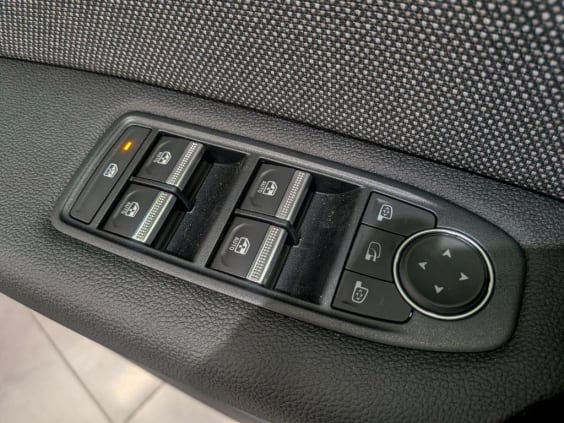 Renault CAPTUR Captur mild hybrid 160 EDC Techno Bleu Iron / Toit Noir
