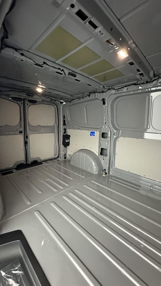 Volkswagen Transporter TRANSPORTER T7 Van L1 2.0 TDI 150ch Business BVA8 Stone Grey