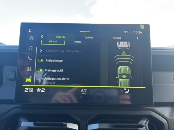 Dacia DUSTER 1.6 Hybrid 140 Journey Blanc
