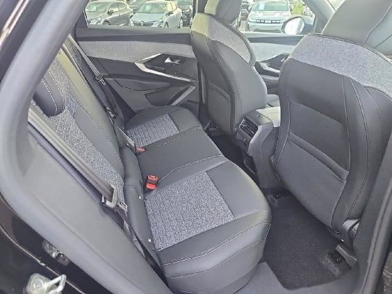 Peugeot 3008 1.2 hybrid 145 allure e-dcs6 Noir