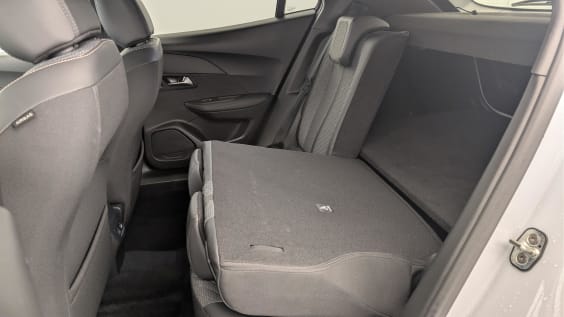 Peugeot 2008 100 S&S BVM6 Allure Blanc Okenite