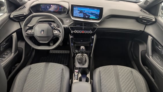 Peugeot 2008 100 S&S BVM6 Allure Blanc Okenite