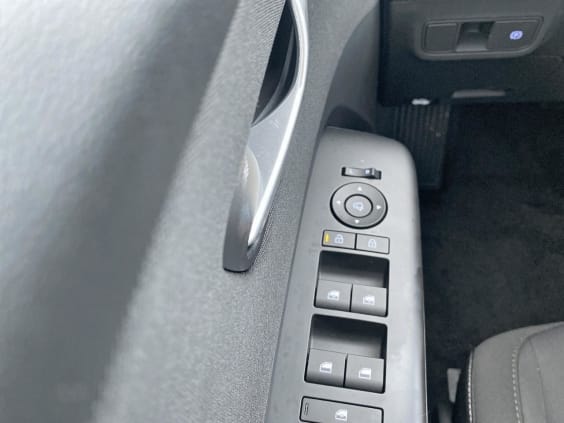 Hyundai KONA 1.6 gdi 138 hybrid creative dct-6 Gris
