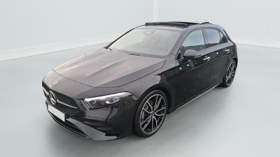 Mercedes-Benz CLASSE A 200 D 8G-DCT AMG LINE EXCLUSIVE DESIGN Noir Cosmos