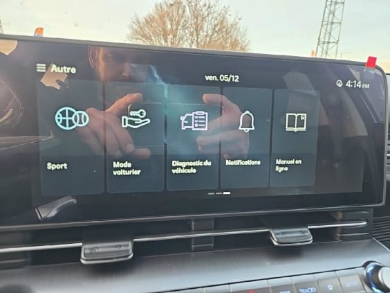 Hyundai KONA 1.6 gdi 138 hybrid creative dct-6 Gris Ecotronic