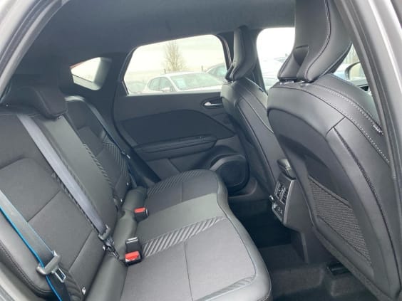 Renault CAPTUR II 1.8 e-tech full hybrid 160 esprit alpine Gris Cassiopé