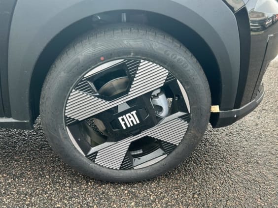Fiat GRANDE PANDA 1.2 hybrid 100 la prima edct6 Noir