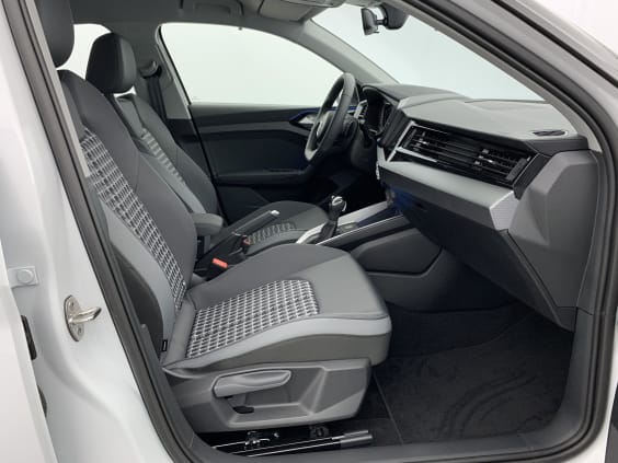 Audi A1 Sportback 30 TFSI 116 ch S tronic 7 Design Blanc Glacier/ Toit Noir