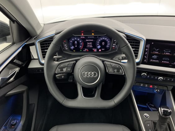 Audi A1 Sportback 30 TFSI 116 ch S tronic 7 Design Blanc Glacier/ Toit Noir