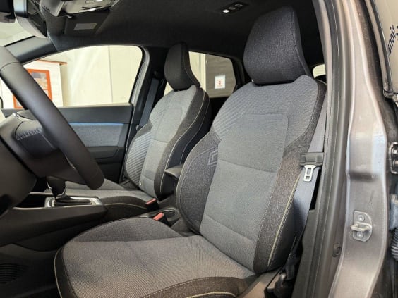 Renault CAPTUR Captur E-Tech full hybrid 145 ch Techno Gris Cassiopee Metal/Toit Gris