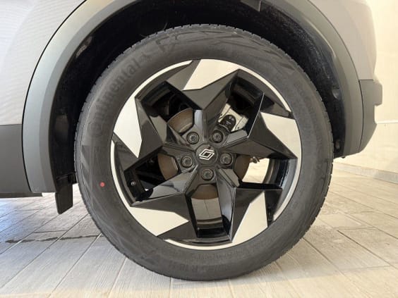 Renault CAPTUR Captur E-Tech full hybrid 145 ch Techno Gris Cassiopee Metal/Toit Gris
