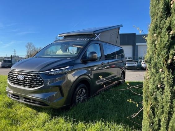 Campérêve CAP LAND FORD TRANSIT CUSTOM 2.0L 136 CV - BVA Gris Magnétic