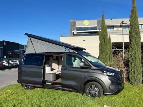 Campérêve CAP LAND FORD TRANSIT CUSTOM 2.0L 136 CV - BVA Gris Magnétic