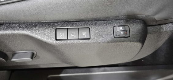 Peugeot Traveller Traveller M BlueHDi 180ch S&S EAT8 Business Pack Noir Perla