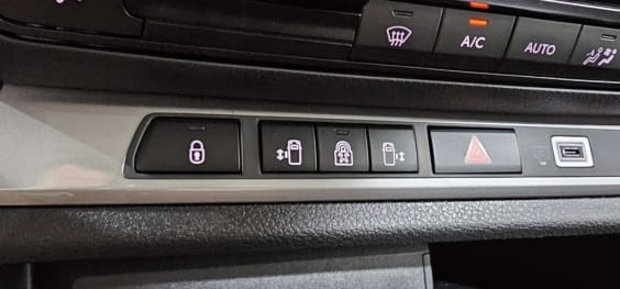 Peugeot Traveller Traveller M BlueHDi 180ch S&S EAT8 Business Pack Noir Perla