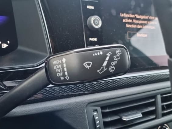 Volkswagen POLO 1.0 tsi 95 vw edition dsg7 Noir Intense Nacre