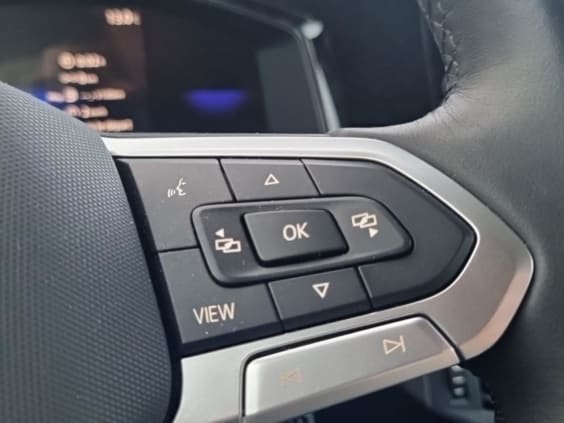 Volkswagen POLO 1.0 tsi 95 vw edition dsg7 Noir Intense Nacre