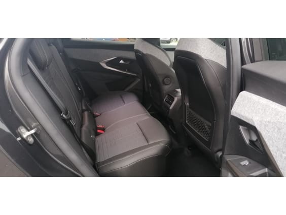 Peugeot 3008 1.2i Hybrid 145 e-DCS6 GT Gris Titanium