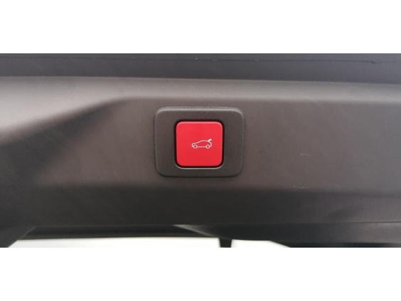 Peugeot 3008 1.2i Hybrid 145 e-DCS6 GT Gris Titanium