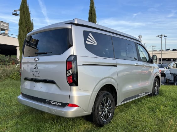 City by Campérêve CITYCAMP Ford Transit Custom 2.0L 136 Cv Gris Moondust 