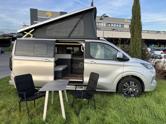 City by Campérêve CITYCAMP Ford Transit Custom 2.0L 136 Cv Gris Moondust 