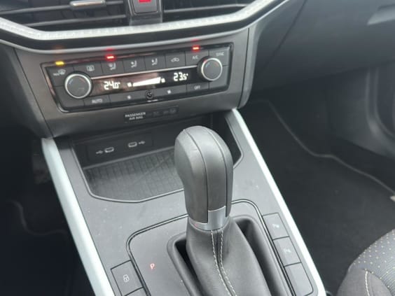Seat Arona 1.0 tsi 115 copa dsg7 Noir Minuit