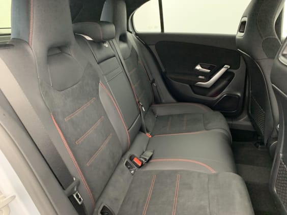Mercedes-Benz CLASSE A 200 d 8G-DCT AMG Line Argent High-Tech Métallisé