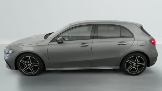 Mercedes-Benz CLASSE A 200 d 8G-DCT AMG Line Gris Montagne