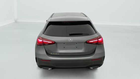 Mercedes-Benz CLASSE A 200 d 8G-DCT AMG Line Gris Montagne