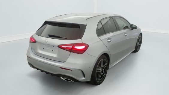 Mercedes-Benz CLASSE A 200 d 8G-DCT AMG Line Argent High-Tech Métallisé