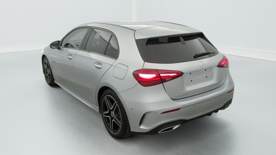 Mercedes-Benz CLASSE A 200 d 8G-DCT AMG Line Argent High-Tech Métallisé