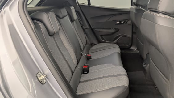 Peugeot 2008 100 S&S BVM6 Allure gris artense