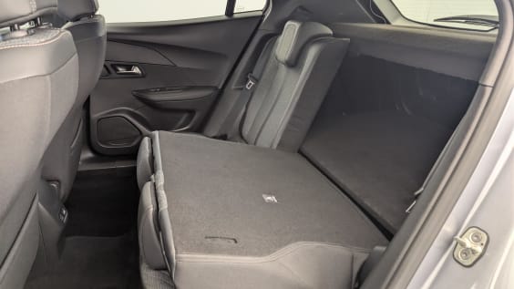 Peugeot 2008 100 S&S BVM6 Allure gris artense