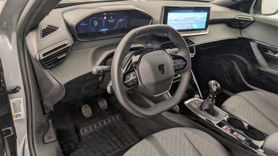 Peugeot 2008 100 S&S BVM6 Allure gris artense