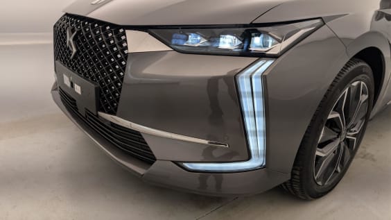 DS DS4 PureTech 130 EAT8 Rivoli Gris Platinium / Toit Noir Perla Nera