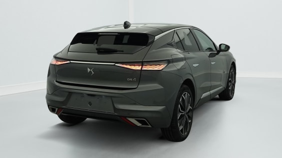 DS DS4 PureTech 130 EAT8 Rivoli Gris Platinium / Toit Noir Perla Nera