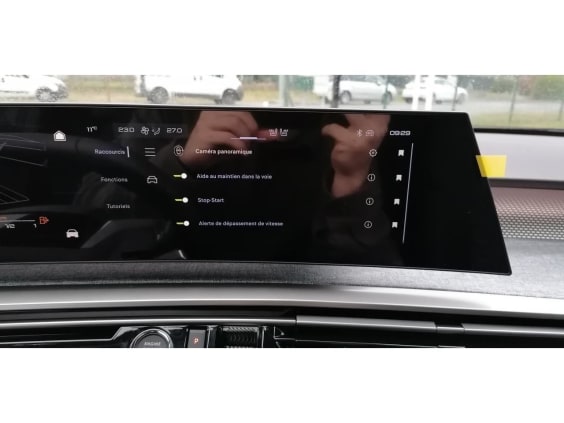 Peugeot 3008 1.2i Hybrid 145 e-DCS6 GT gris artense