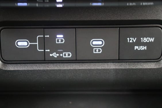 Hyundai Tucson FEEL 1,6 T-GDI 252 HP A6 PHEV 2WD Grey