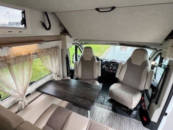 Font Vendome bel horizon FIAT DUCATO 2.3L 130CV  BV6 Blanc