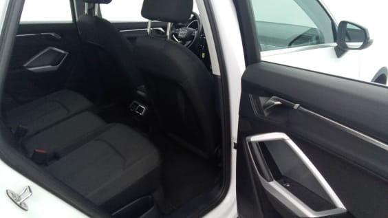 Audi Q3 45 TFSIe 245 ch S tronic 6 Blanc Ibis