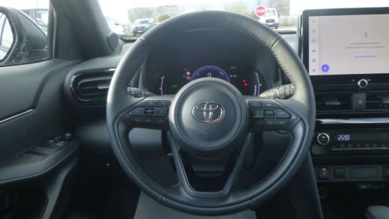 Toyota Yaris Cross Hybride Yaris Cross Hybride 130h 2WD Design Noir Métallisé