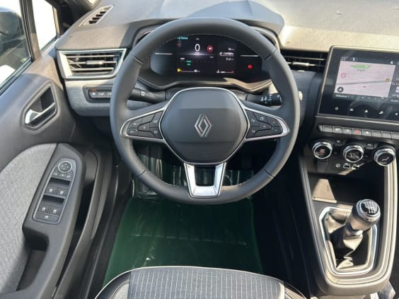 Renault CLIO V 1.0 tce 90 techno noir
