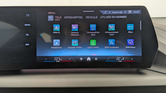 BMW Serie 1 F70 120d 163 ch DKG7 M Sport Portimao Blau Metallic